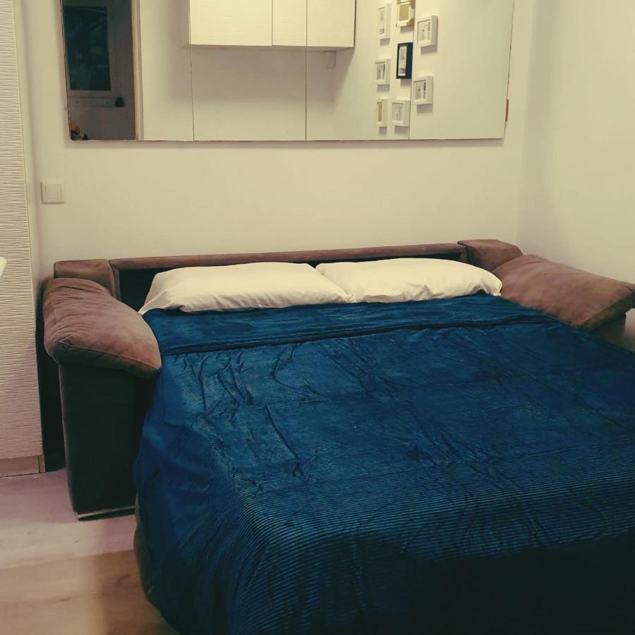 Studio Or Rooms With Private Bathroom Or Rooms With Shared Bathroom Барселона Экстерьер фото