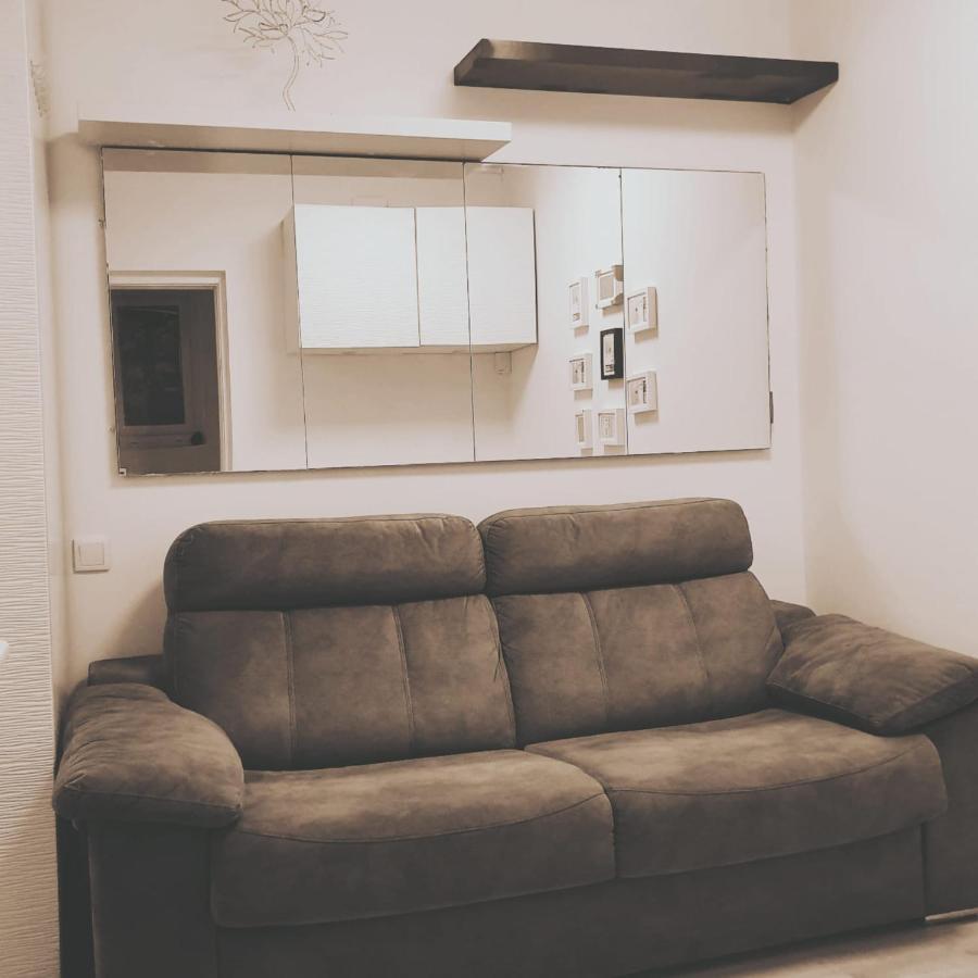 Studio Or Rooms With Private Bathroom Or Rooms With Shared Bathroom Барселона Экстерьер фото