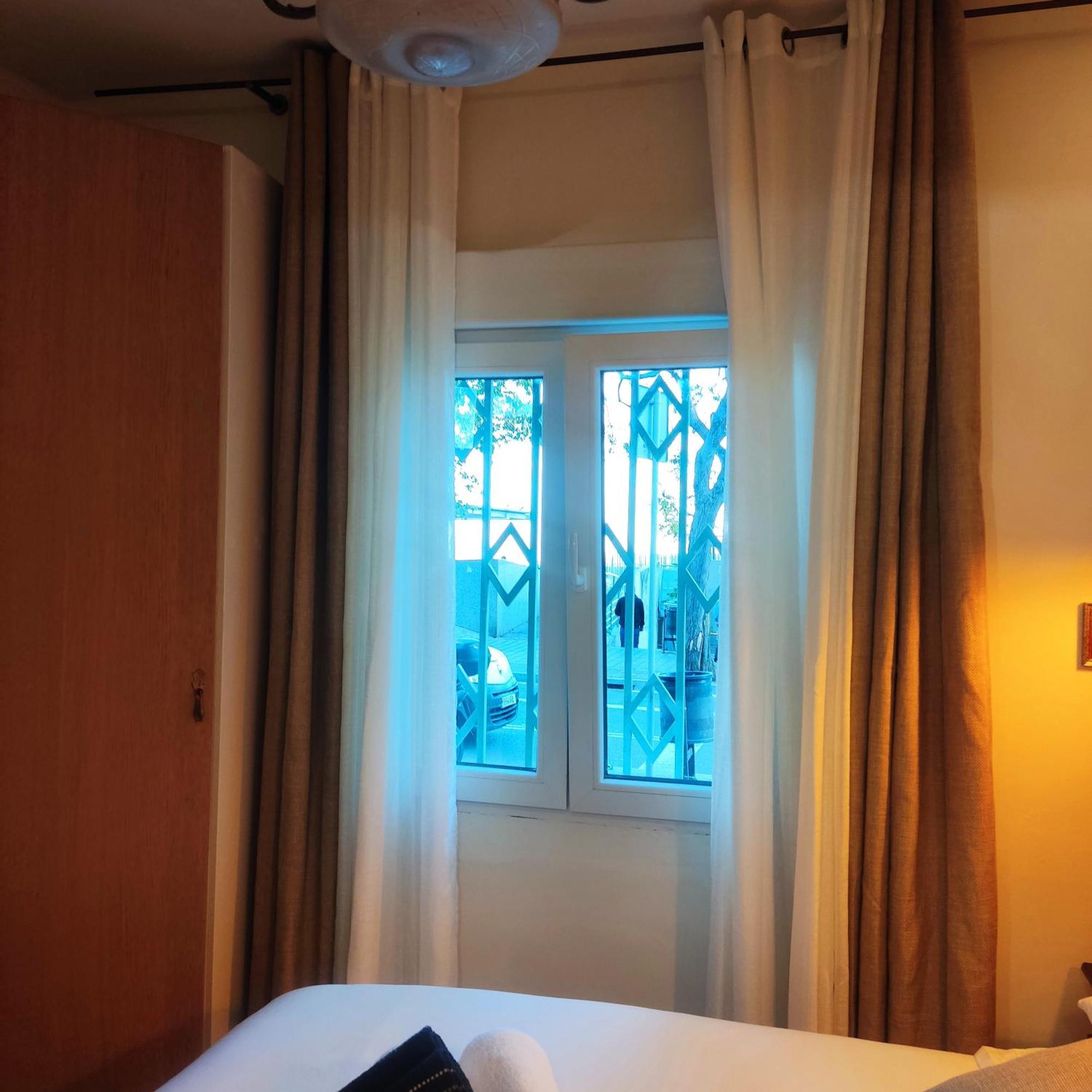 Studio Or Rooms With Private Bathroom Or Rooms With Shared Bathroom Барселона Экстерьер фото
