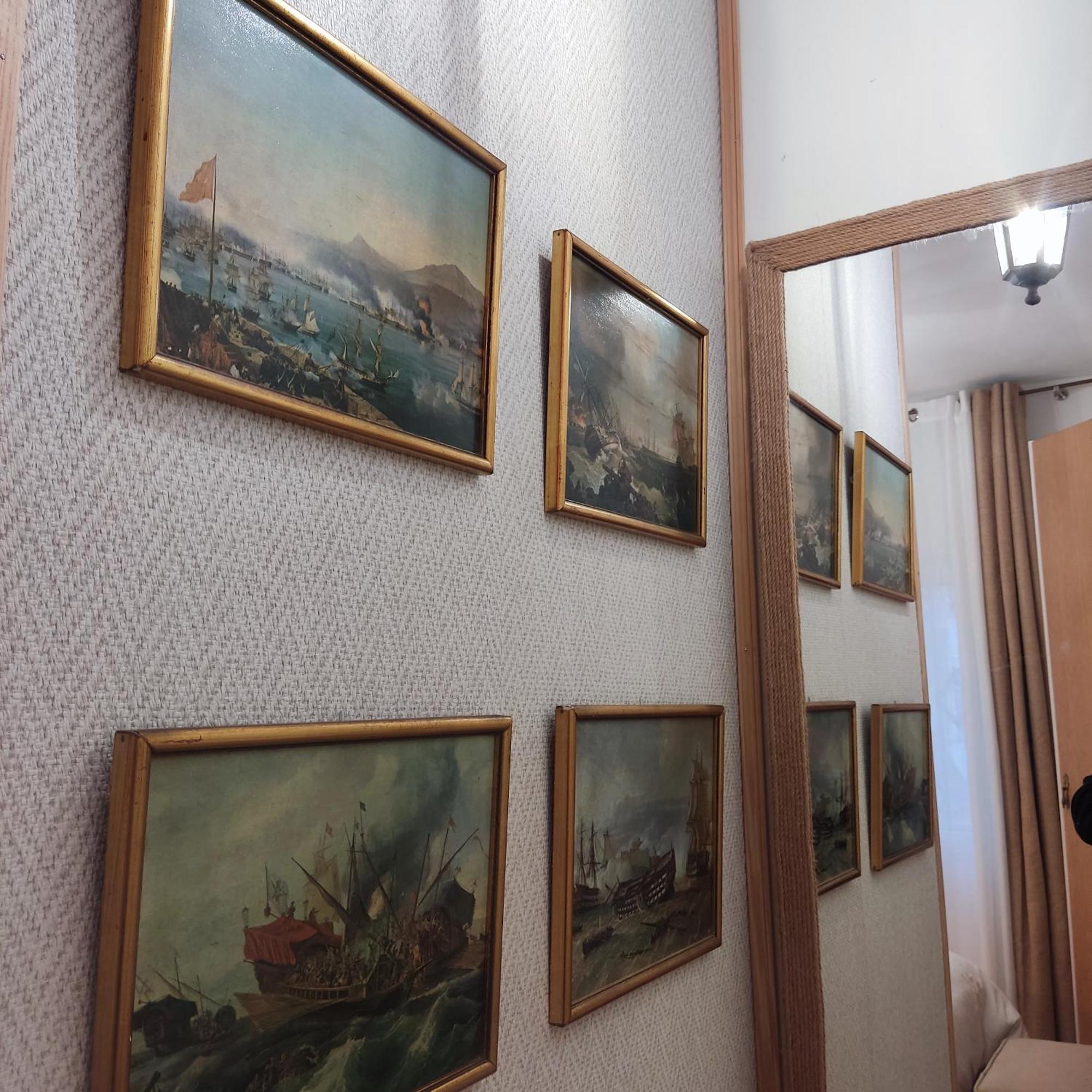 Studio Or Rooms With Private Bathroom Or Rooms With Shared Bathroom Барселона Экстерьер фото
